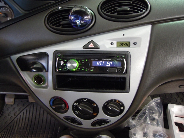 Уставновка: Автомагнитола в Ford Focus I Установка: Автомагнитола в Ford Focus I